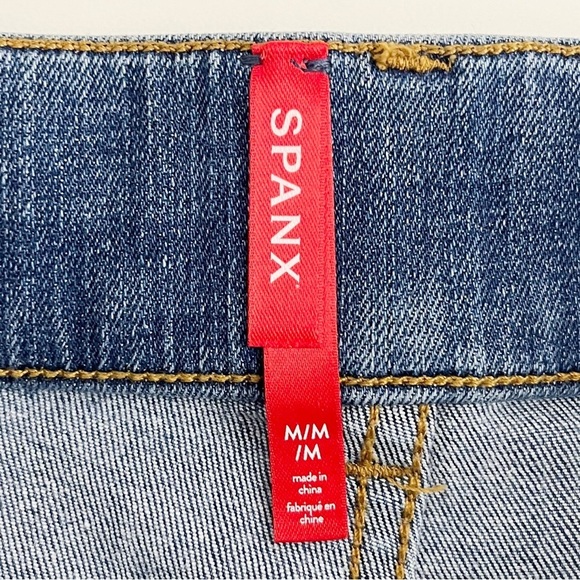SPANX Straight Leg Jeans in Vintsge Indigo - Picture 11 of 13